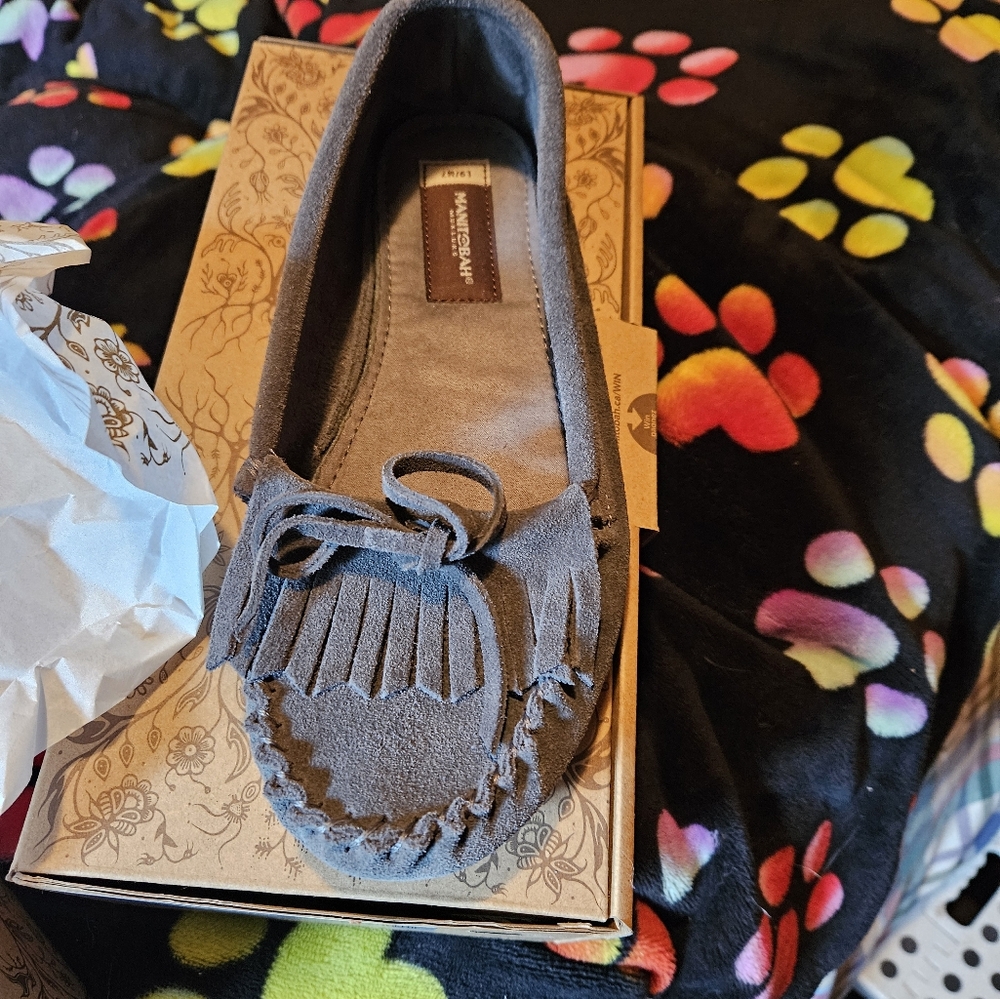 Manitoba Mukluks moccasins